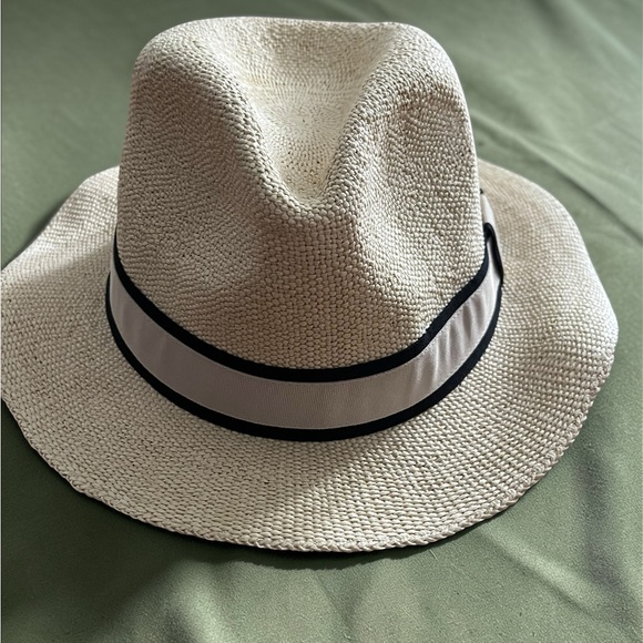 J. Crew Cream Straw Beach Fedora with Black Trim Womens Size L/XL - Picture 2 of 8